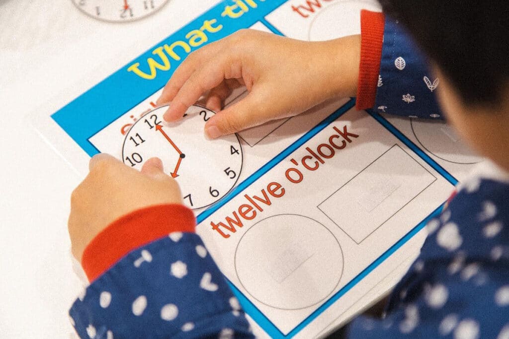 Children learning about time, in a Shichida class. Sydney and Melbourne.